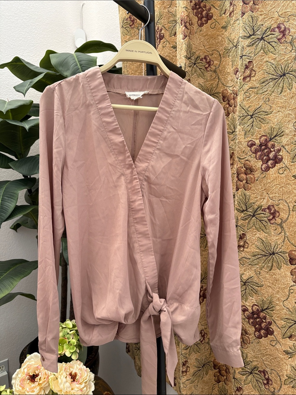Tie-Front Wrap Blouse in tan-beige
